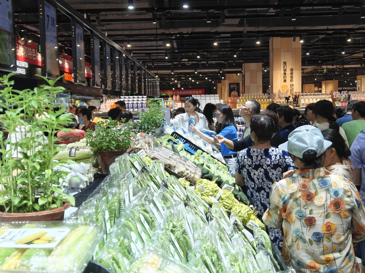 米乐m6小罗代言惠州首家永辉超市胖东来调改店表态大亚湾开启品格糊口新场景(图2)