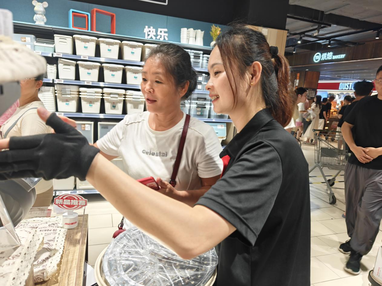 米乐m6小罗代言惠州首家永辉超市胖东来调改店表态大亚湾开启品格糊口新场景(图4)