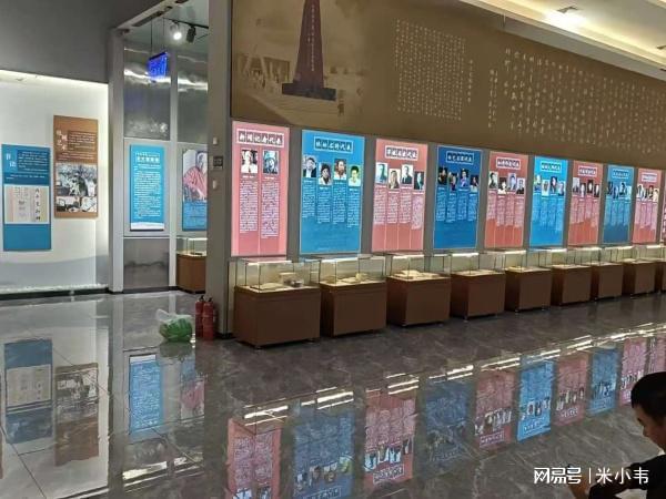 米乐m6博物馆展柜厂家巧手织梦藏珍保护者！(图2)
